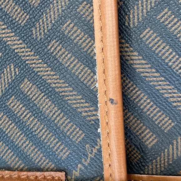 Givenchy Sling Crossbody Bag - Picture 11 of 13